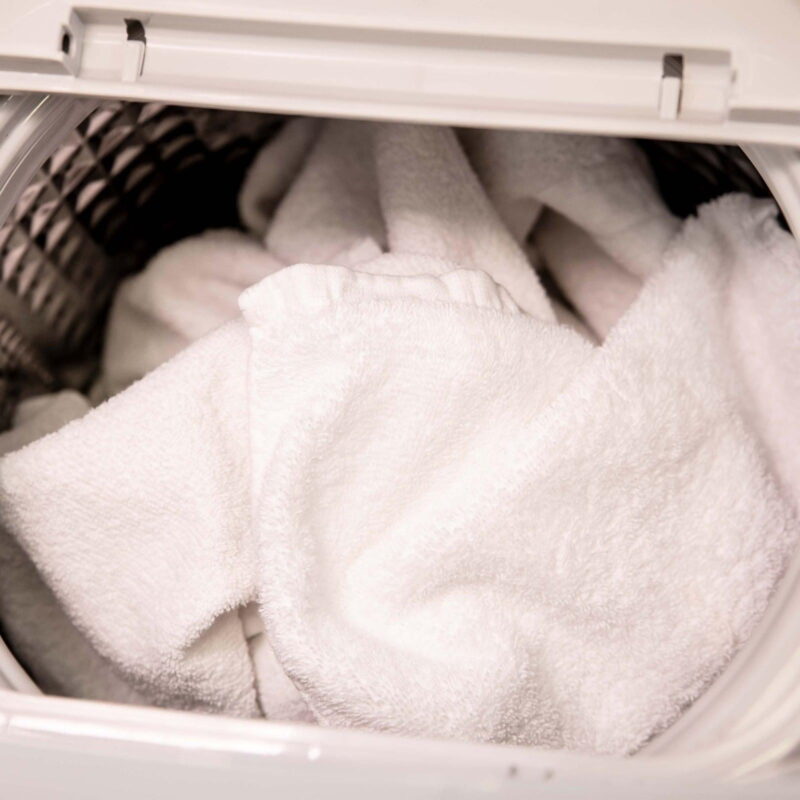 Avanti CTW84X0W-IS 084 cu ft White Top Load Washing Machine with 8 Automatic Cycles - Image 4