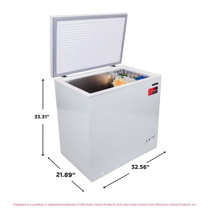 Frigidaire 7.0 Cu. ft. Chest Freezer, EFRF7003, White - Image 3
