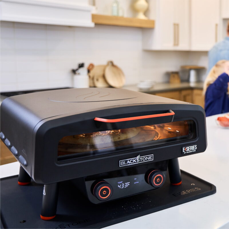 Blackstone 14" Electric Tabletop Pizza Oven with Rotating Pizza Stone - Image 7