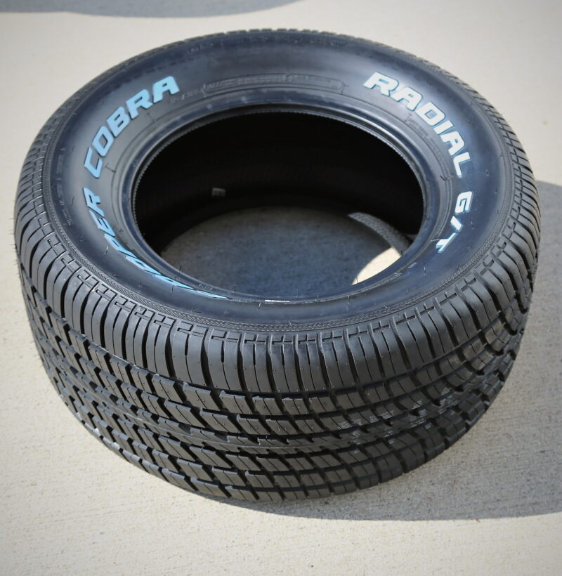 Cooper Cobra Radial G/T All Season P255/70R15 108T Passenger Tire - Image 6